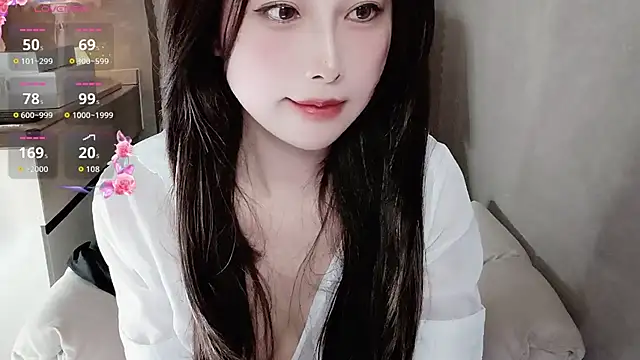 Blossom-666 Webcamshow