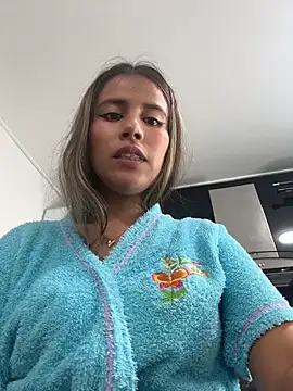 Онлайн чат XXX EMILIIA_RICHTER__