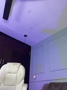 Chat XXX ao vivo de Rose_monroee