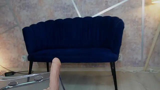 Pokazy przed kamerką – Wow_Megan