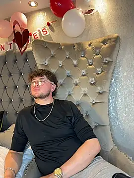 Noah_Wiliams Webcam show