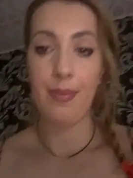 Chat XXX ao vivo de DollieRosse