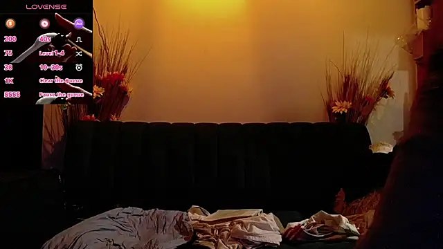 Chatroom XXX en direct de DalilaQueen_blowjob1