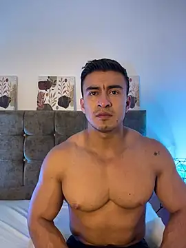 Chatroom XXX en direct de Chris_Clarck