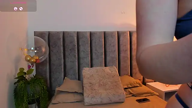 SamanthaSmithx Chat XXX in diretta