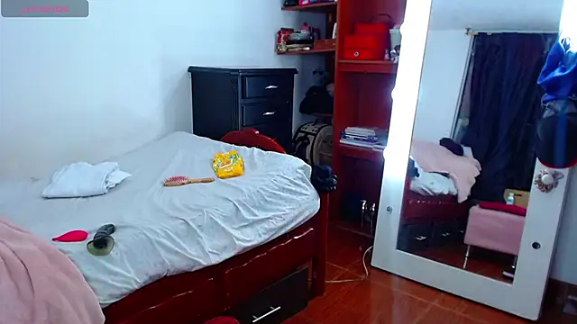 MariamGray1 라이브 XXX 채팅