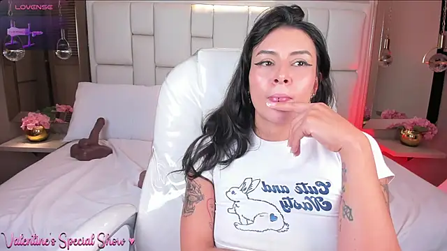 JessyEvans Chat XXX live