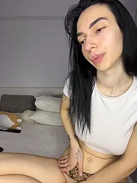 แชท XXX สดของ Celine_Roxelle