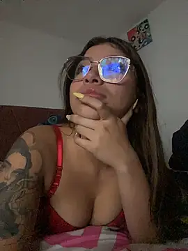 Maddy_Piink's Live XXX Chat