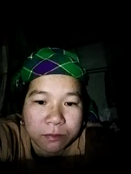 Erika--006 Show Webcam