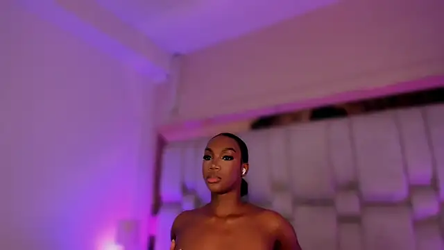 Czat XXX na żywo – ChaynnaCooper