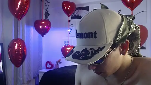 AmethystShadow17 Chat XXX in diretta