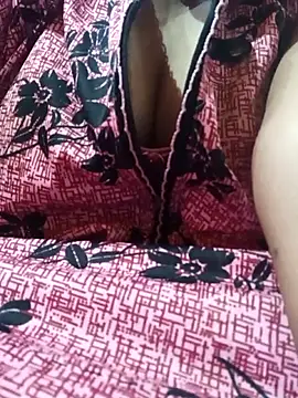 Sweet_Riya69 网络视讯表演