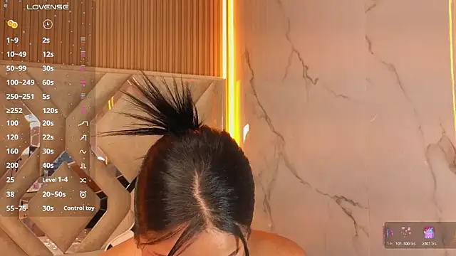 Cloe_Evans_Tx: онлайн-секс-чат