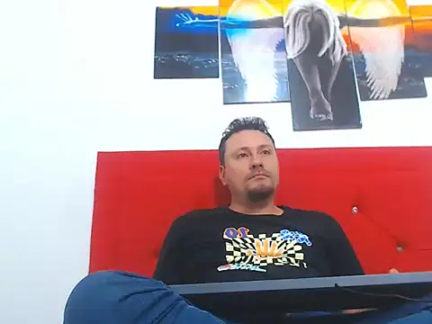 thomax10n Webbikameraesitys