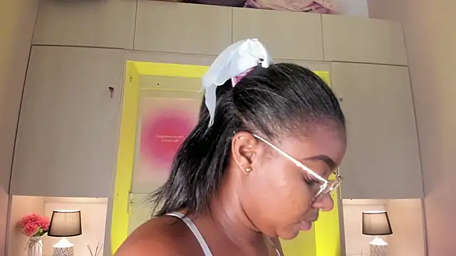 tamaraa_smiith – Naživo XXX chat