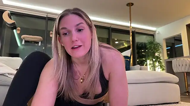 Graciemae_baexx – Naživo XXX chat