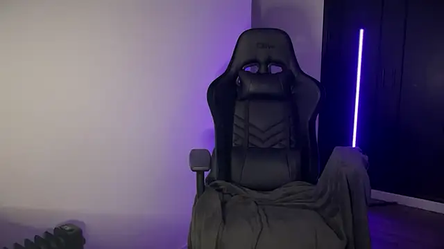 -KroshkaEnot- – Naživo XXX chat