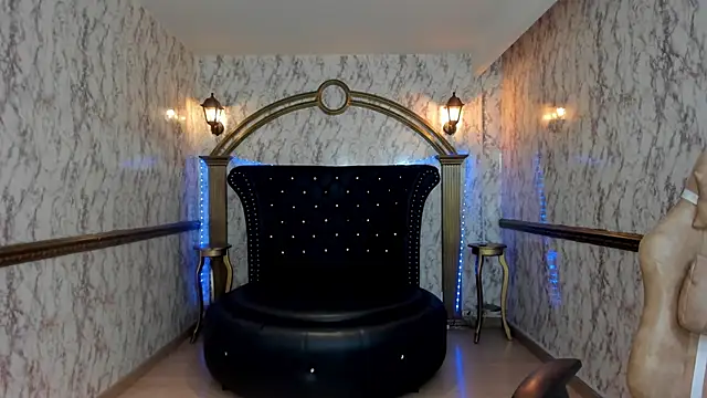 Онлайн чат XXX KonnyDesire