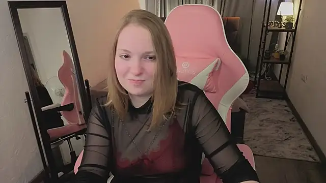 Elizabeth_Walson – Naživo XXX chat