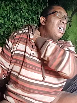 Chatroom XXX en direct de B4KINC