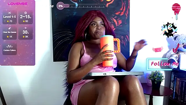 Naty-Brown Chat XXX in diretta