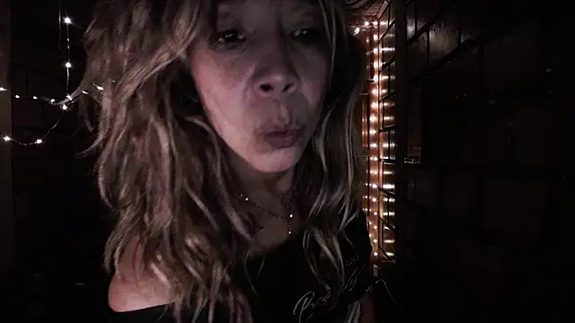 Lady_Lolla11 Live XXX-Chat