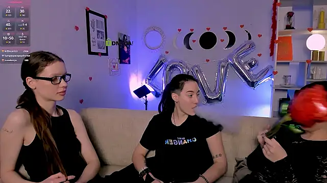 Вебкам-шоу khloebeauty