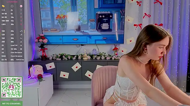 ElfredaTupy live XXX chat