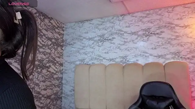 Chatroom XXX en direct de Dayan_v_