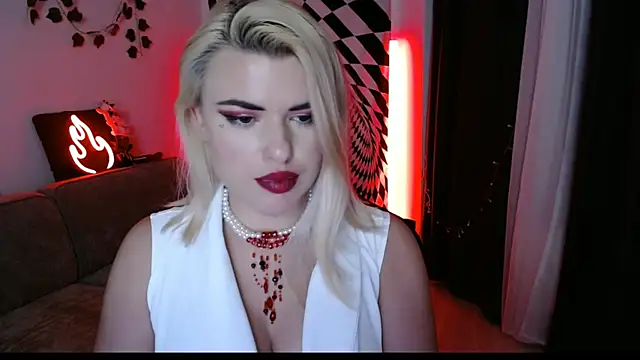 Ariana_Saint Live XXX-Chat