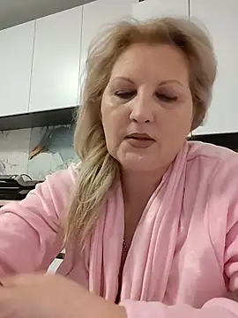 عرض كام Divineblond