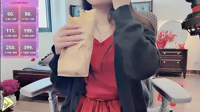 Caryln-Bun Live XXX Chat