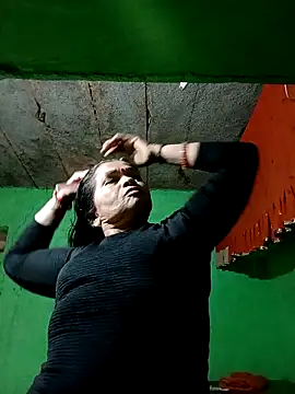 Manavi_x webkamerás műsora