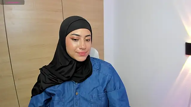 LAY_LA_ live XXX chat