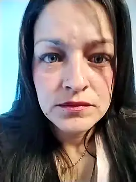 Czat XXX na żywo – Ivanna_Greey1