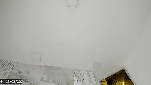 Thiana_Rogers Show in webcam