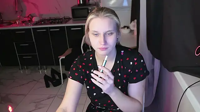 MertyXX Adlı Modelin Canlı XXX Sohbeti