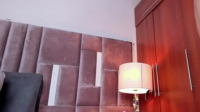 Nia_Bunny 라이브 XXX 채팅