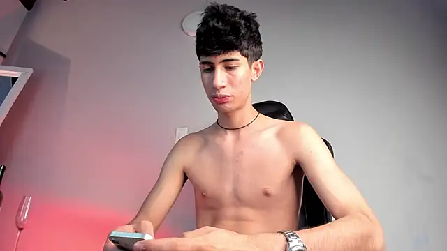 دردشة NovaaWheler الجنسية المباشرة