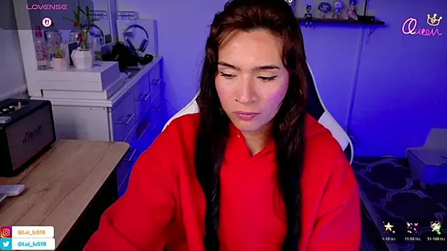 ImLui_lu Adlı Modelin Canlı XXX Sohbeti