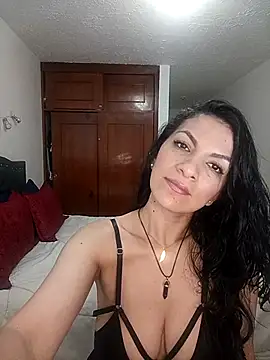 โชว์เว็บแคมของ Atenea_lens052