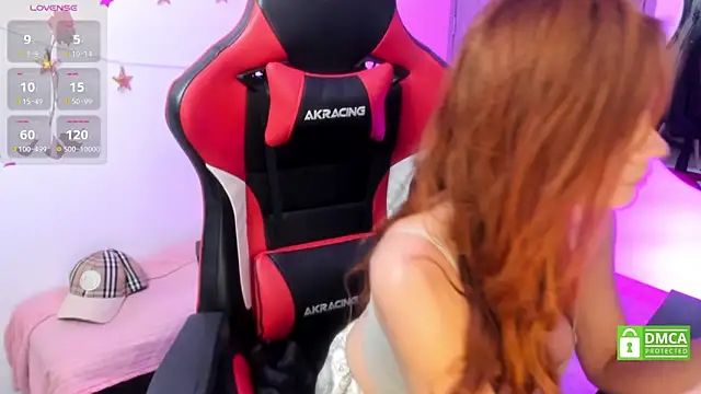 LindaSilverstone's Live XXX Chat