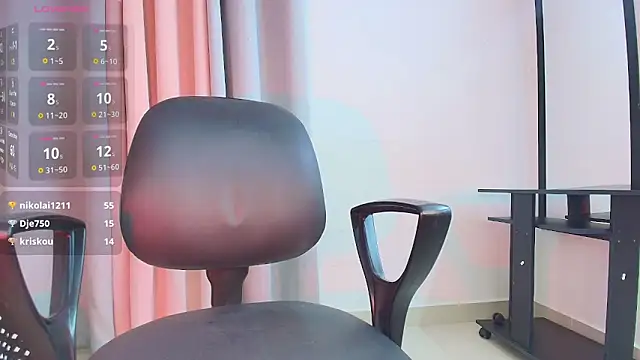 Chat XXX en directo de saray_reesee