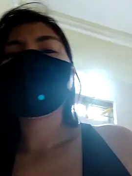 Lyly-68688 Show Webcam