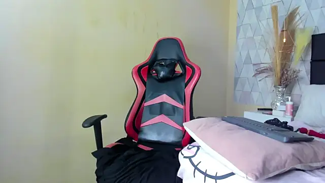 Chat XXX en directo de GaiaMonet