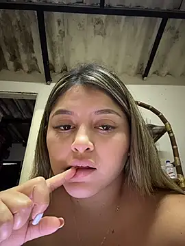 lunablossom_'s Webcam Show