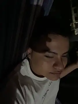 andresmahecha777 网络视讯表演