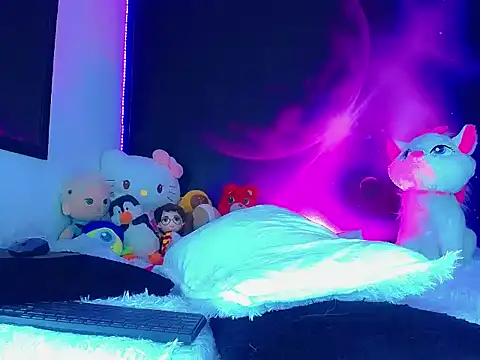 ThaliGirl21: διαδικτυακό σόου στην κάμερα