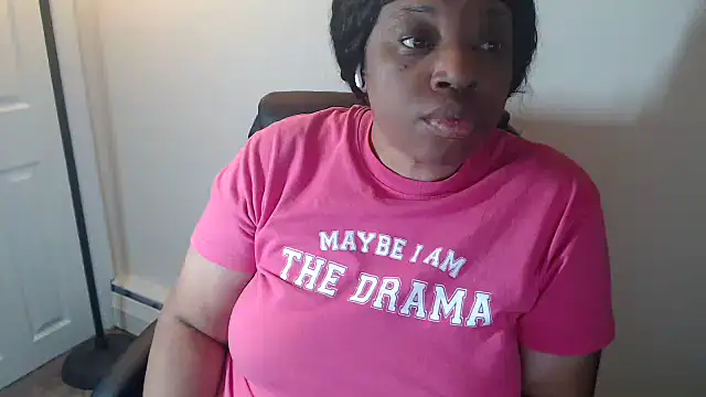 Chatroom XXX en direct de Sexymona1218